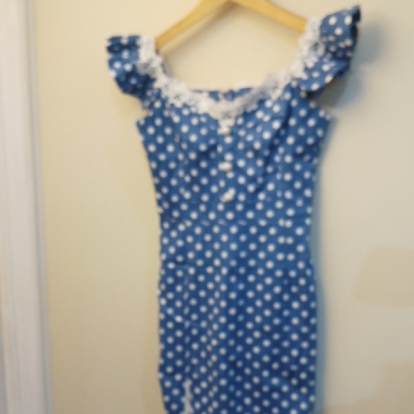 E4 Malina S Blue Polka Dot Dress with Ruffle Sleeves And Lace Applique Edges - Picture 1 of 14